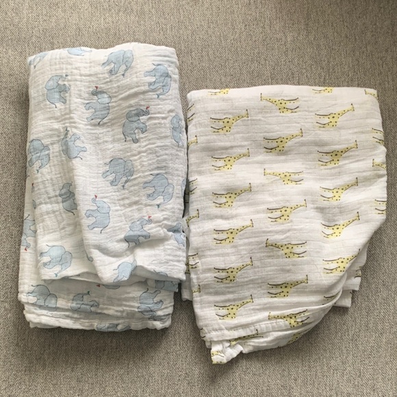 aden + anais Other - Set of 2 swaddles Adorable Blue and Yellow Animal Print Kids baby Blankets